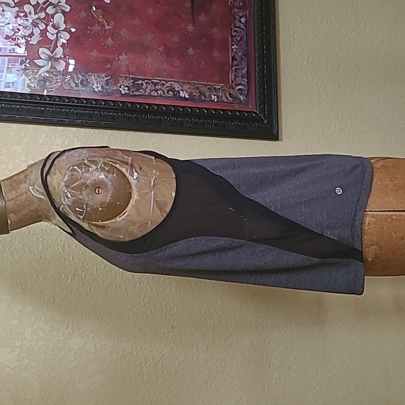 Lululemon Run Off Route Sheer Tank Top Racerback Crisscross Strappy Back 6 - Picture 6 of 9